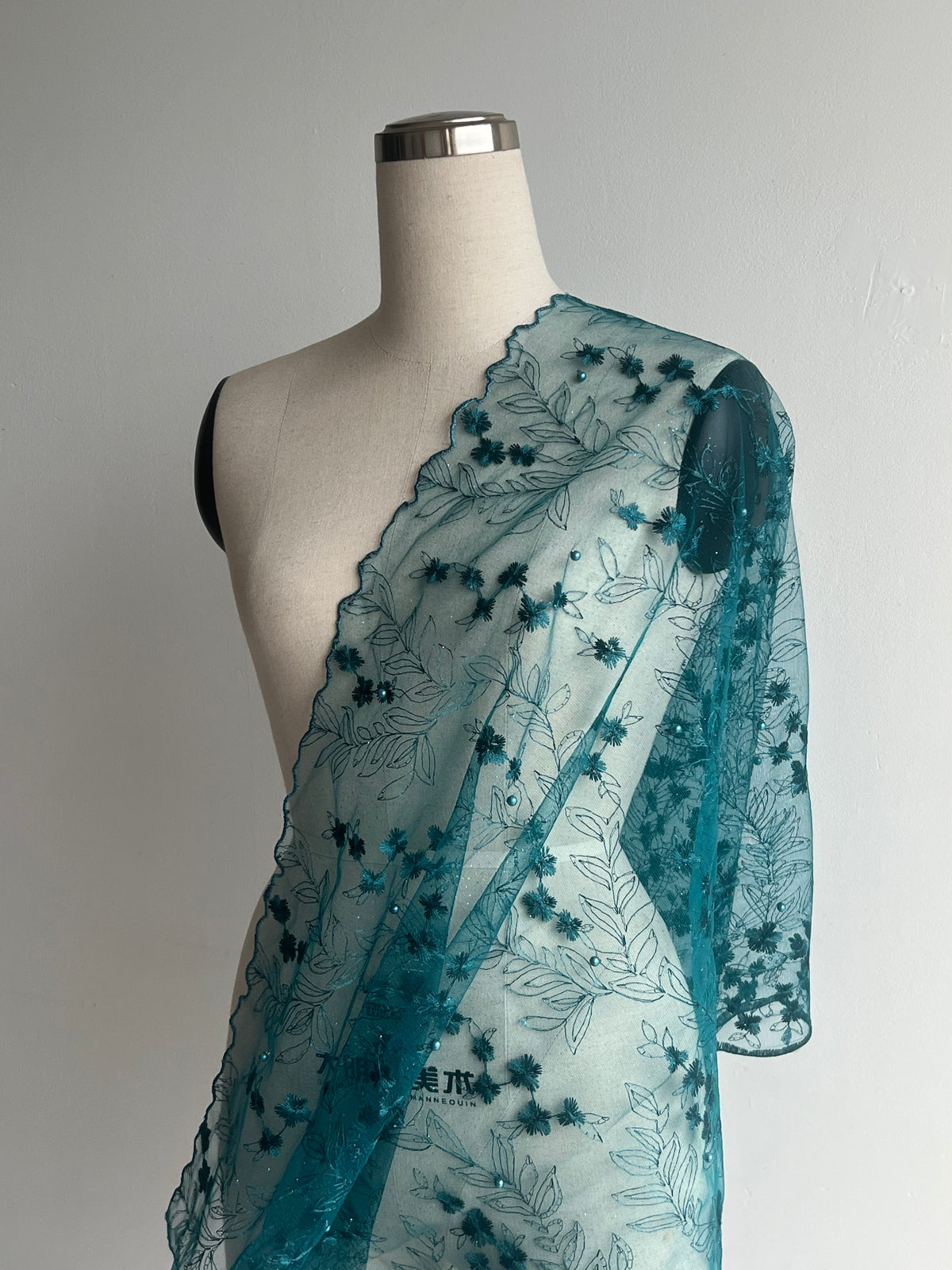 Selendang Lace in Teal Green